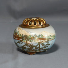 Load image into Gallery viewer, Satsuma - Miyajima Design Incense Burner by Koshida Shozan – Satsuma Ware - Incense burner