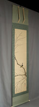 Charger l'image dans la galerie, Yamamoto Shunkyo (1872-1933), fresh willow and a yellow bird, Japanese hanging scroll