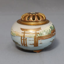 Load image into Gallery viewer, Satsuma - Miyajima Design Incense Burner by Koshida Shozan – Satsuma Ware - Incense burner