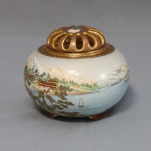 Load image into Gallery viewer, Satsuma - Miyajima Design Incense Burner by Koshida Shozan – Satsuma Ware - Incense burner