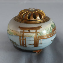 Load image into Gallery viewer, Satsuma - Miyajima Design Incense Burner by Koshida Shozan – Satsuma Ware - Incense burner