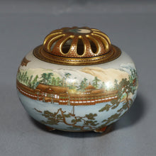 Load image into Gallery viewer, Satsuma - Miyajima Design Incense Burner by Koshida Shozan – Satsuma Ware - Incense burner