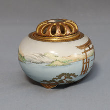 Load image into Gallery viewer, Satsuma - Miyajima Design Incense Burner by Koshida Shozan – Satsuma Ware - Incense burner
