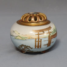 Load image into Gallery viewer, Satsuma - Miyajima Design Incense Burner by Koshida Shozan – Satsuma Ware - Incense burner