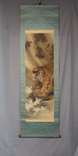 Load image into Gallery viewer, Takano Ryodo (?-?) "A fierce tiger roars in the valley in stormy weather" Showa era, Japanese hanging scroll, kakejiku