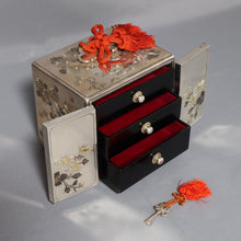 Carica l&#39;immagine nel visualizzatore di Gallery, Box - Silver and alloy &quot;Three drawers with inlaid chrysanthemum design&quot; -  circa 1910-1920,Made in Japan
