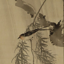 Carica l&#39;immagine nel visualizzatore di Gallery, Oda Kyosai (1845-1912)  Willows and swallows in the rain, Meiji era , Japanese hanging scroll, kakejiku
