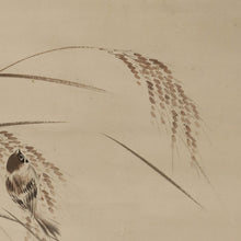 Lade das Bild in den Galerie-Viewer, Nakajima Raisho (1796-1871) , A Sparrow on Rice Ears, Japanese hanging scroll, kakejiku
