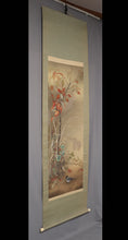 Charger l&#39;image dans la galerie, Mitsue (? -?) &quot;L&#39;herbe d&#39;automne et le petit oiseau.&quot; Ère de la showa
